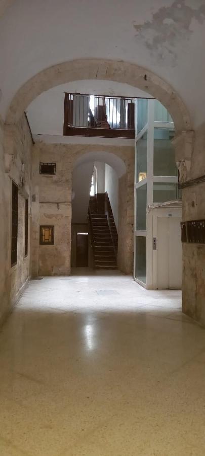 Lotus Apartment Bari Exterior photo